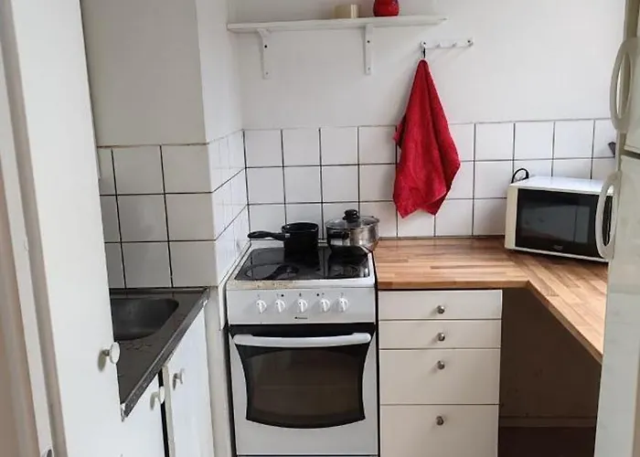 Near Tikkurila Railwaystation With Free Parking شقة فانتا